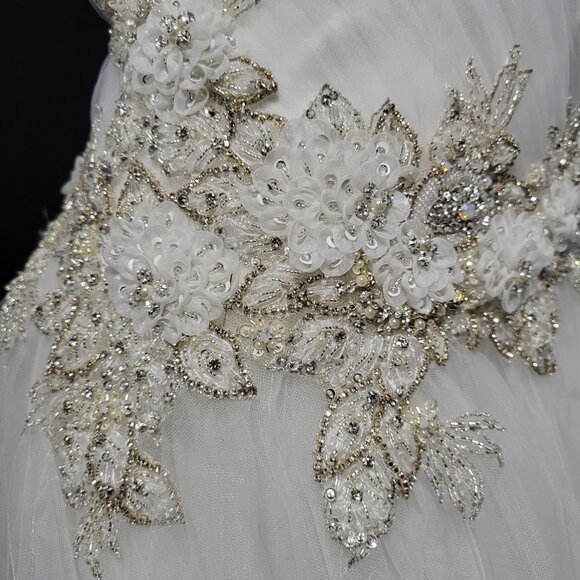 NWT~$2750~AMARE COUTURE~4/6~IVORY BEADED EMBELLISHED FIT & FLARE WEDDING DRESS - Picture 4 of 16